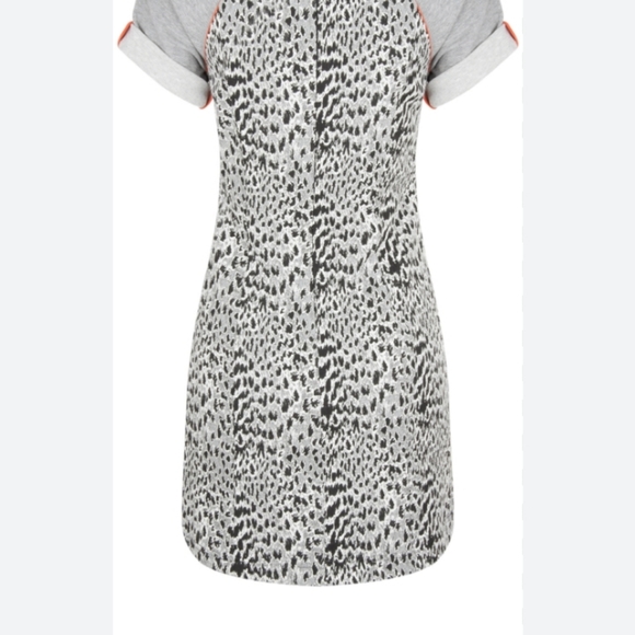 French Connection "T-Animal Magic" Fitted Sheath Dress- Sz. 4 - Picture 5 of 10